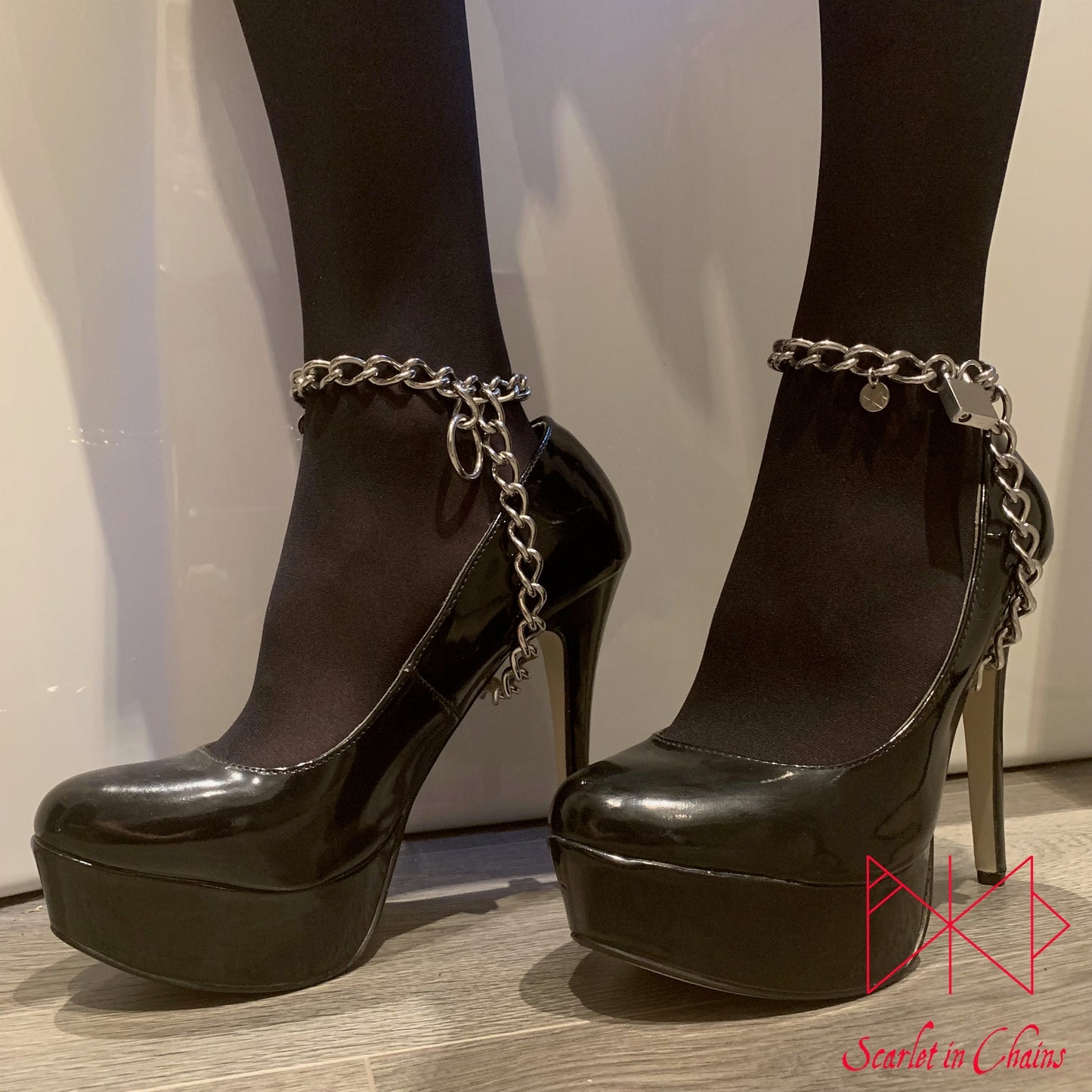 Stainless steel Rockstar Locking Heels Pair - Sissy - Forced Fem - Bdsm - Bondage - Fetish - Kinky - Cross Dresser - Transvestite - Slave - Shown Warn