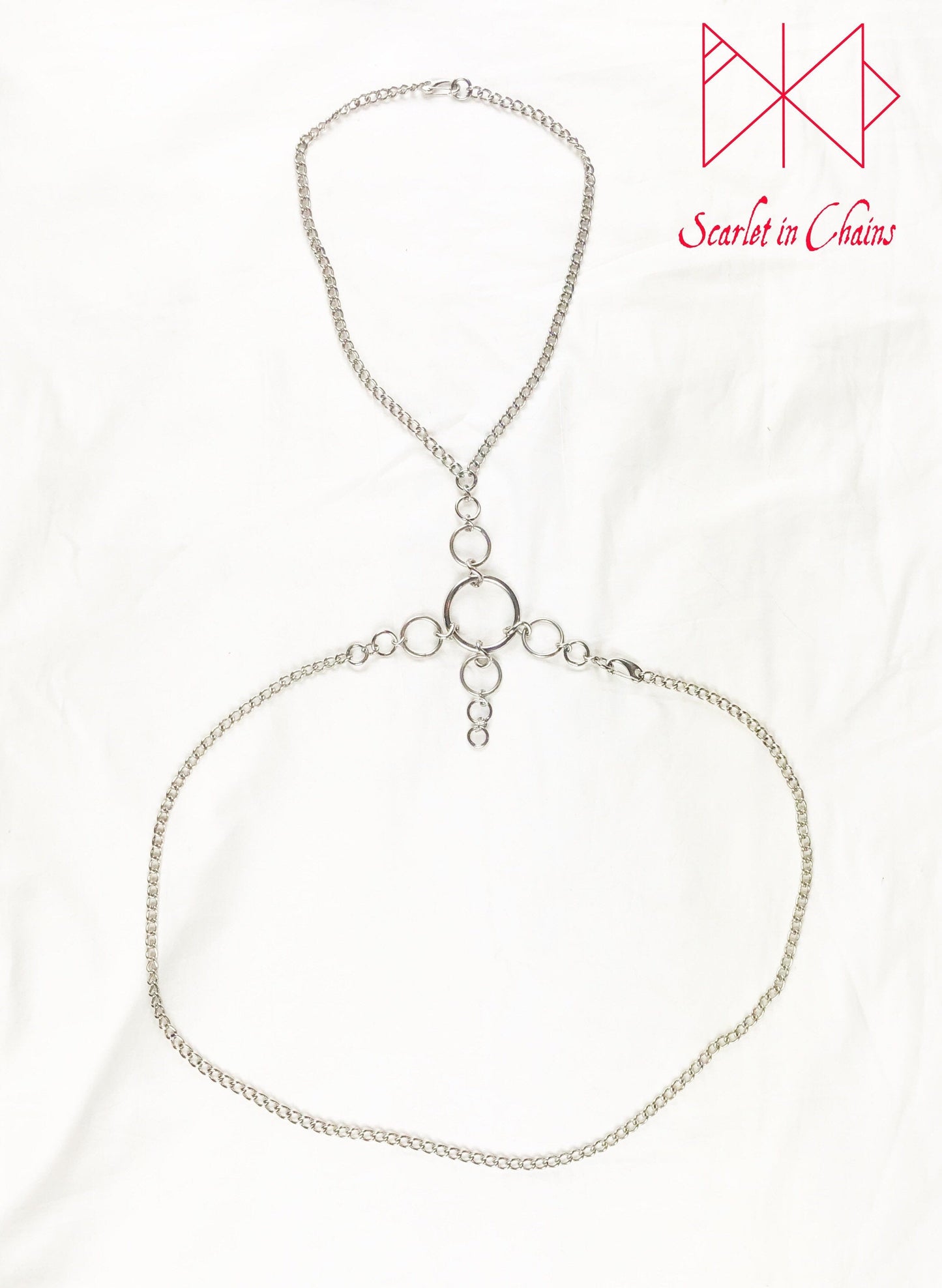 flat shot of synergy harness