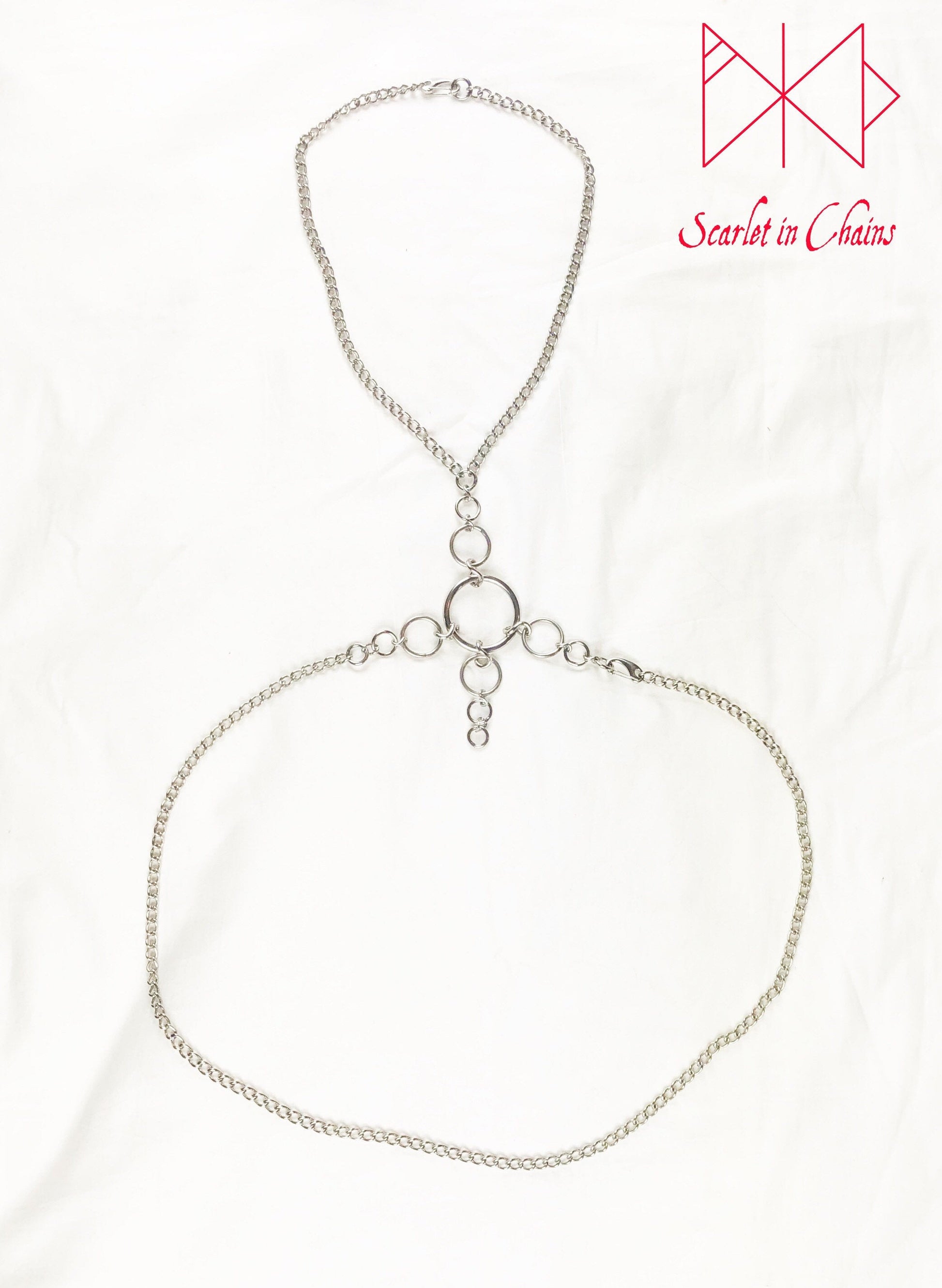 flat shot of synergy harness