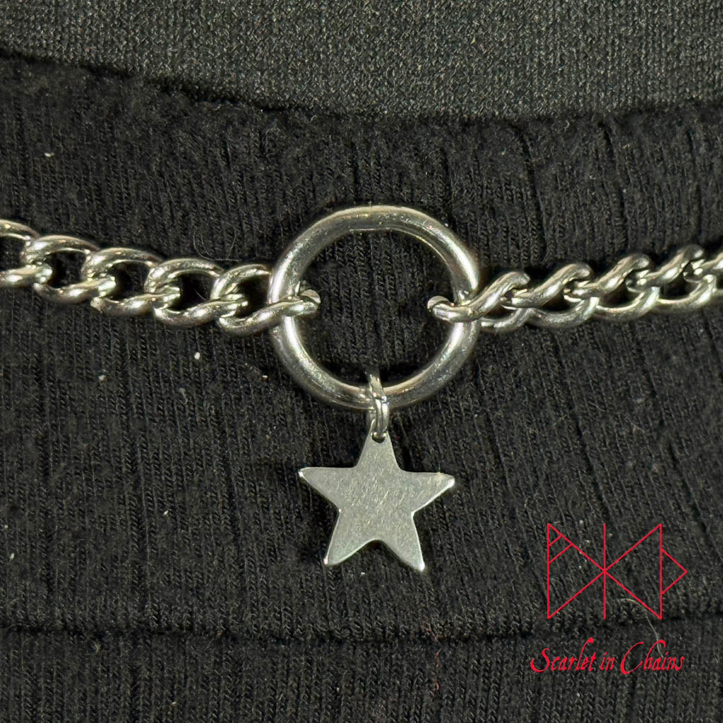 Stainless Steel Star charm necklace, goth choker, alternative collar, stainless steel jewellery, goth jewellery, event jewellery. Goth Necklace, Stainless Steel Necklace, Event Necklace, witch jewellery, witch necklace, witchy necklace, witchy jewellery, occult jewellery, Shown close