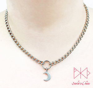 stainless steel micro chain O ring choker with stainless steel crescent moon charm worn